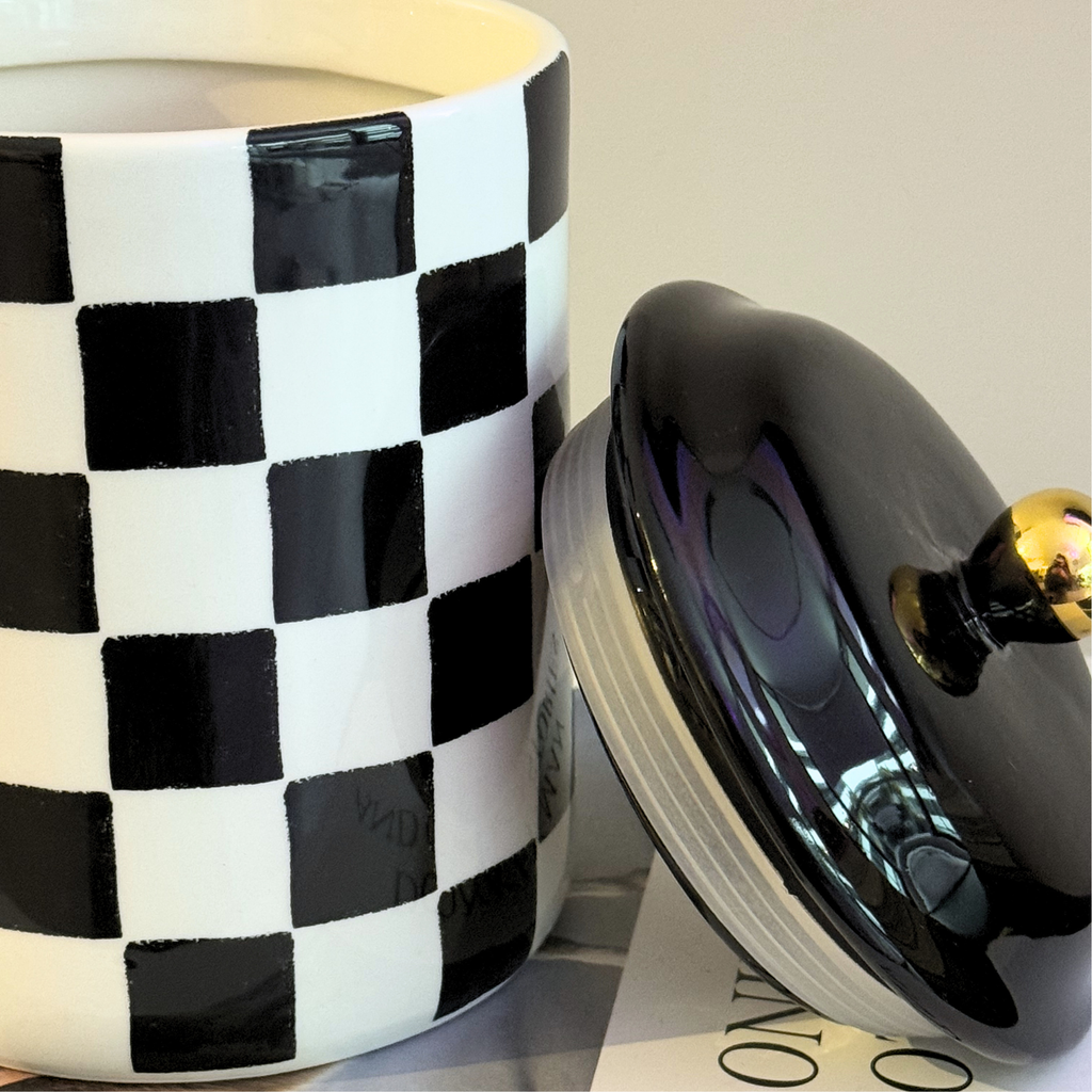 Checkered Vessel en Cerámica